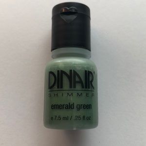Dinair Airbrush Makeup